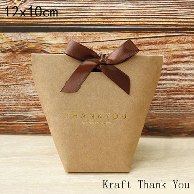 50pcs White Kraft Black Paper Bag Bronzing French "Merci" Thank You Gift Box Package Wedding Party Favor Candy Bags With Ribbon