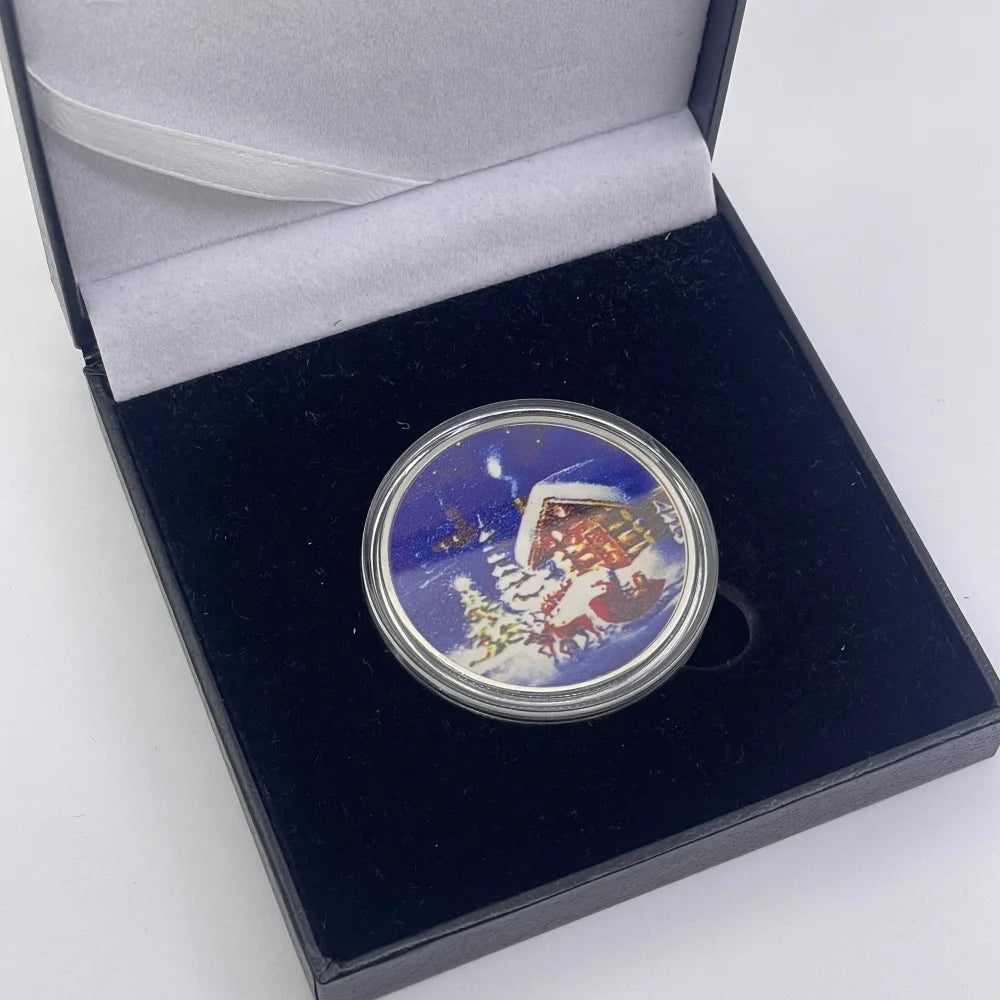 Best Xmas Gift! 17 Designs Christmas Gold&Silver Coin with Acrylic shell/Gift Box Collectible for Kids Friends Party Home Decor